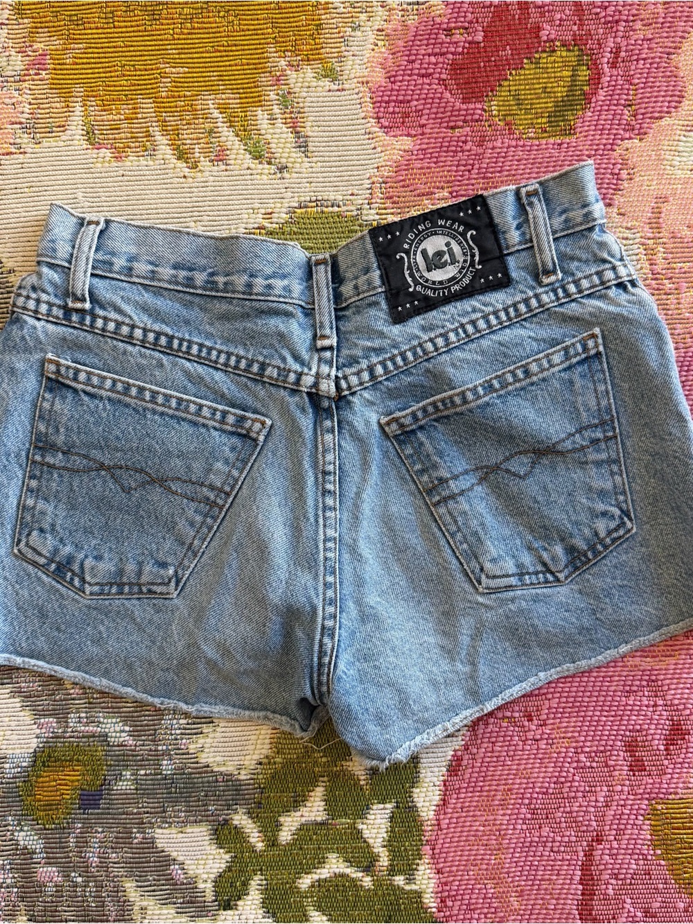 lei Light Blue Women's Denim Cutoff Shorts - Picture 3 of 3